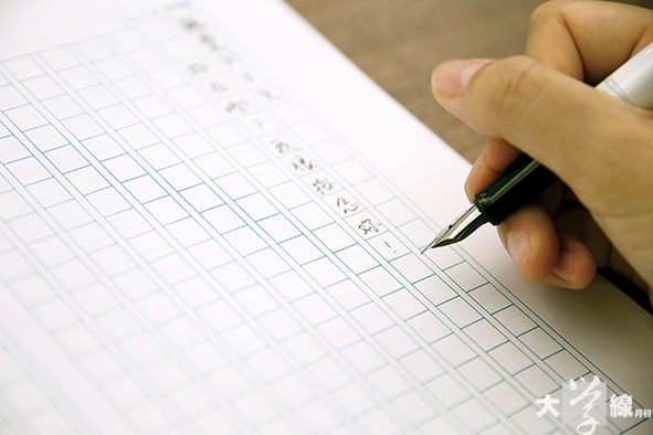 【社論】學測考生的國寫困境：〈我的媽媽是代理孕母〉作為情意題有何不妥？