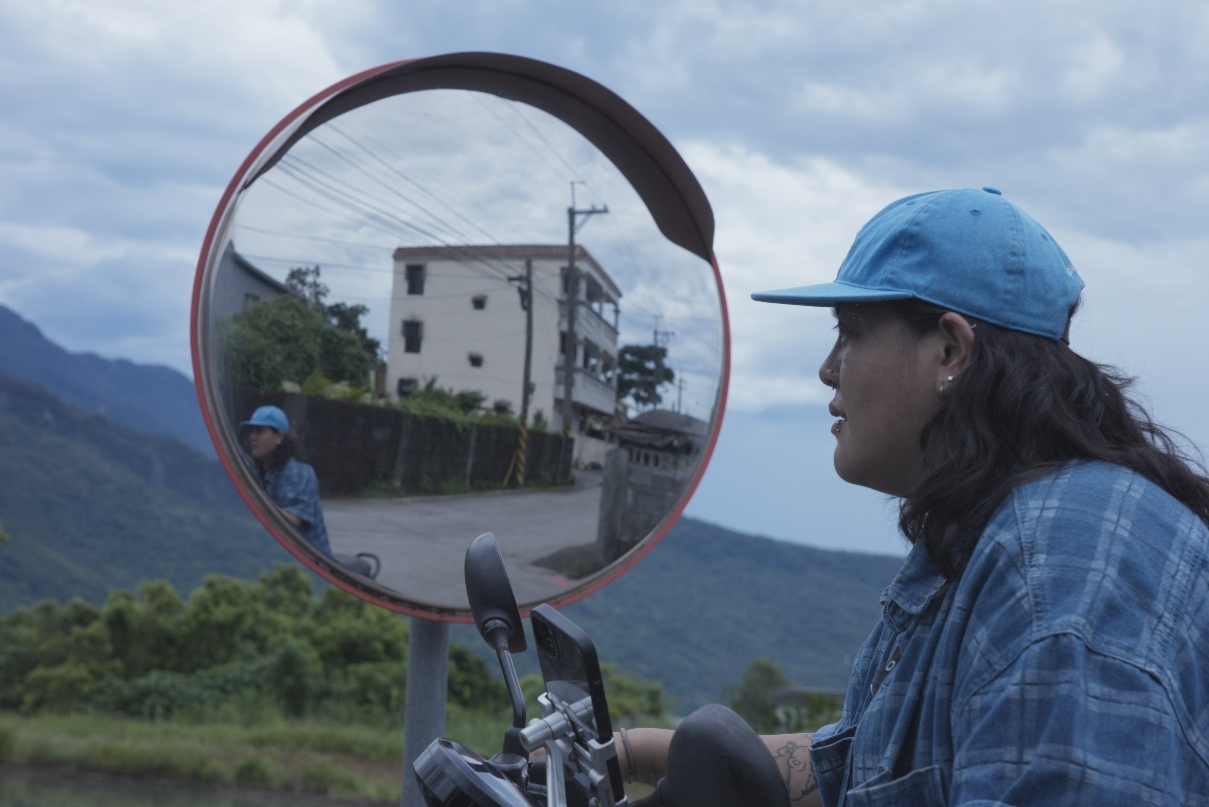 阿美青年洄游部落　傳統歌謠與布匹共譜《織加歌》