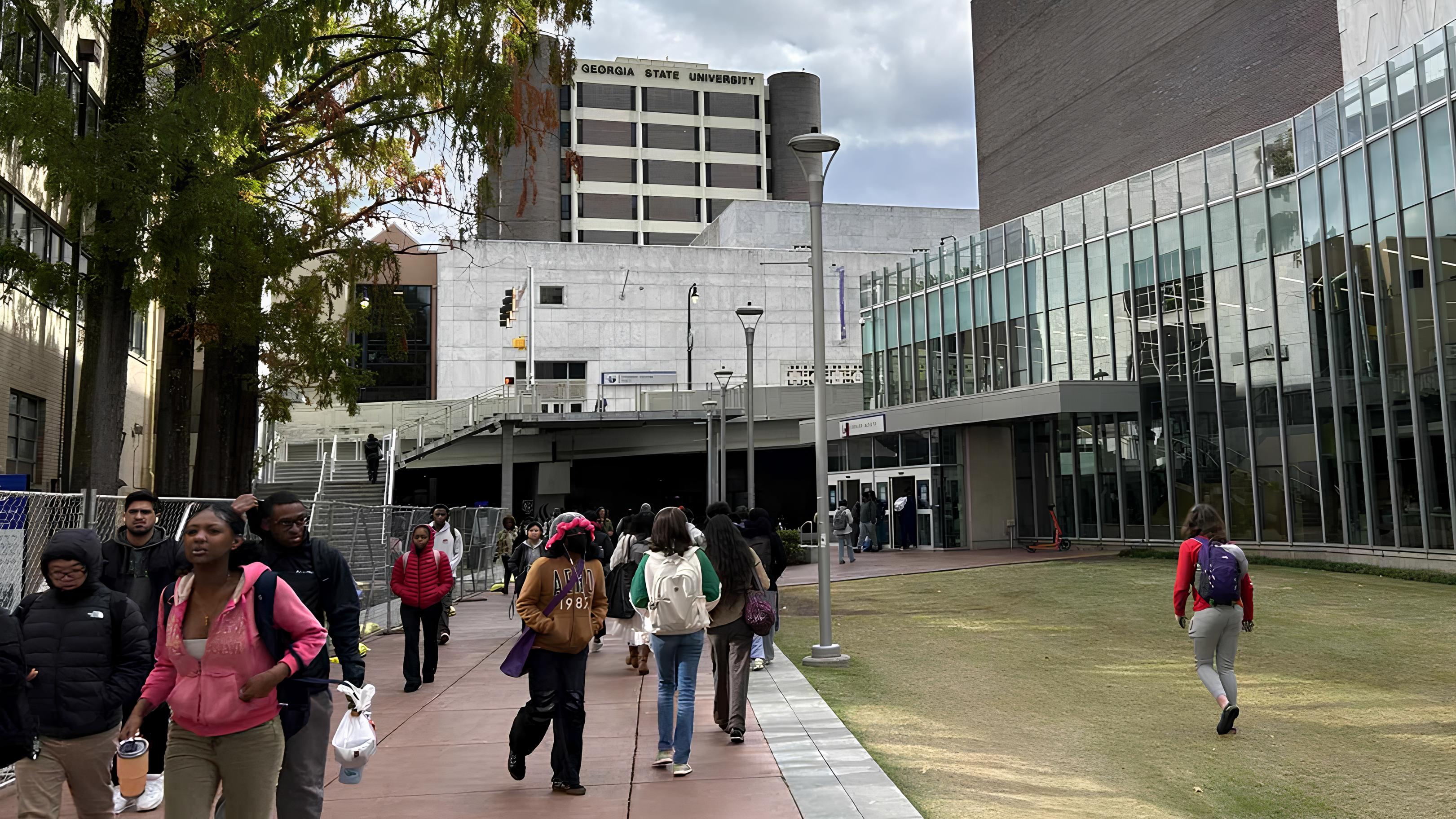 美國各大學因提高簽證與錄取門檻，擔憂國際學生人數下滑，校園多元氛圍將受影響。　圖／黃敏儀提供