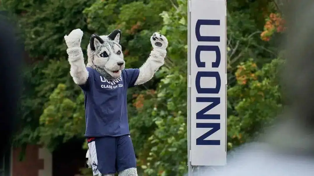 康大合作軍火商引倫理爭議　學生組破鏈行動抗議