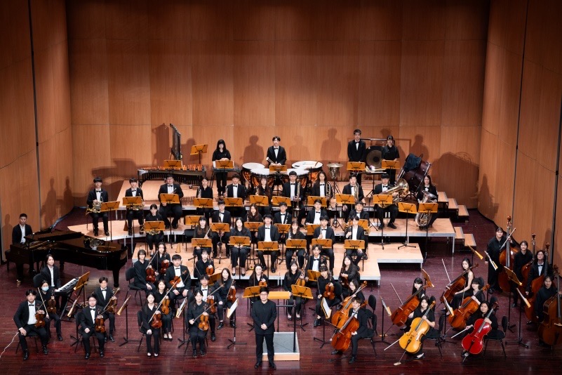 部分音樂系也推動「系內雙主修」，如許多學生在原有鋼琴主修外，再加修聲樂、作曲等專業，以提升多元能力。　圖／楊千瑩提供