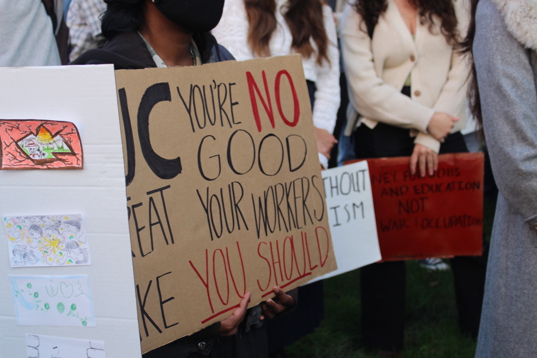 加大生罷課抗議學費新制　少數族裔負擔恐加重